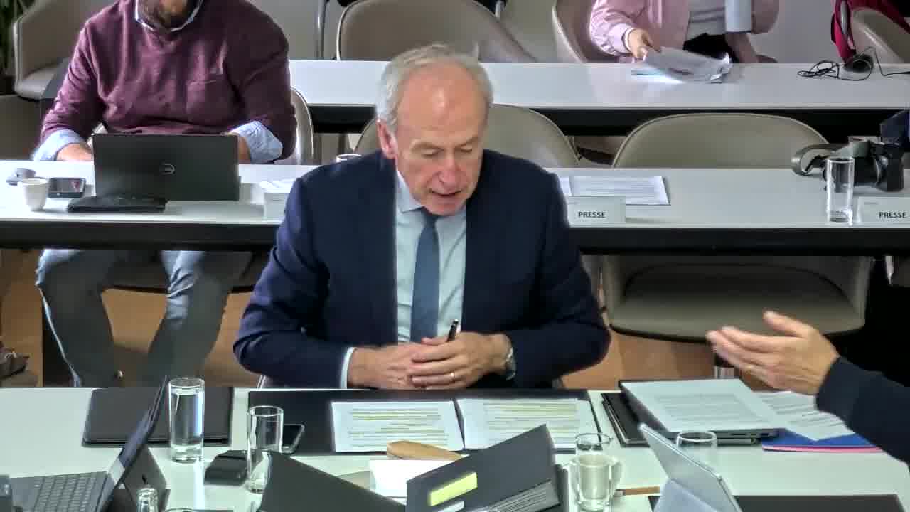 12) Logements b) Résiliation d’un contrat de mise à disposition et d’utilisation d’un logement (AL SCHOUL) c) Contrat de mise à disposition et d’utilisation d’un logement (AL SCHOUL) d) Contrat de mise à disposition et d’utilisation d’un logement (A BOSSE