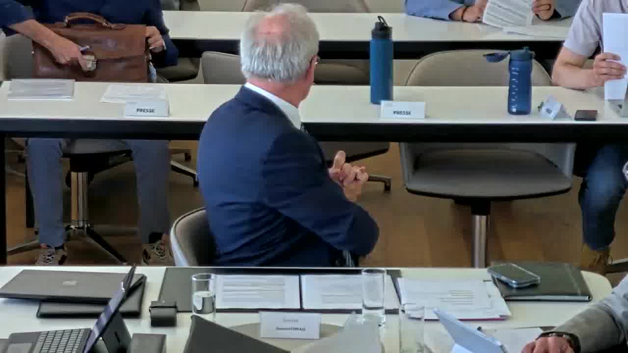 11. Environnement a) Avis relatif au calendrier et au programme de travail pour l'élaboration du quatrième plan de gestion (2028-2033) des dystricts hydrographoques du Rhin et de la Meuse